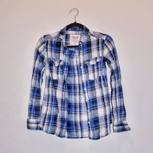 Kohl’s Blue and White Fitted Flannel- XS - Mossimo